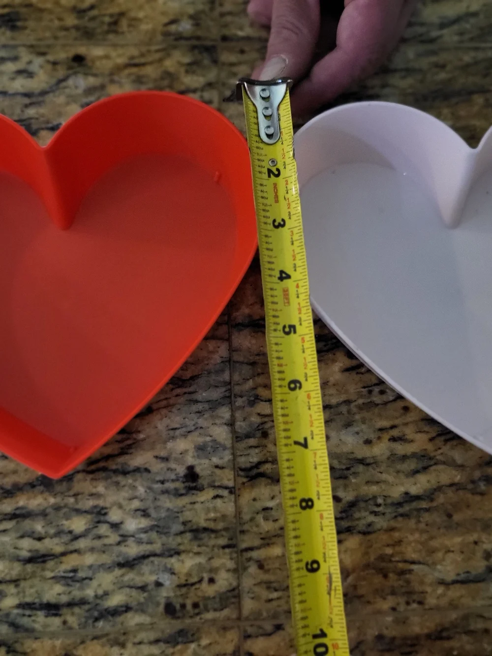 9 Piece - Heart-Shaped Silicone Mold Set - Pink & Red